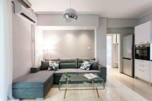 Koukaki homm Modern Apartment Ag. Nikolaou st, Athens – Updated 2022 Prices