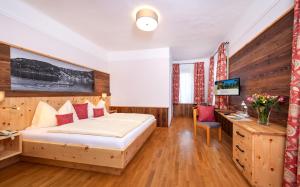 Gallery image of Hotel Lebzelter in Zell am See