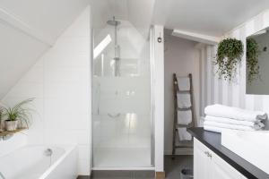 Koupelna v ubytování B&B Het Soetewater + 37 fotografií