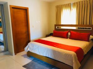Postel nebo postele na pokoji v ubytování Dpravia Hotel SRL