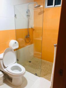 Koupelna v ubytování Dpravia Hotel SRL