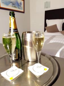Nápoje v ubytování Brit Hotel Essentiel Pontivy Robic