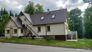 Hoone, kus hostel asub