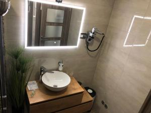 Koupelna v ubytování Luxury rooms Lira