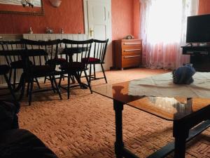 Telewizja i/lub zestaw kina domowego w obiekcie Agroturystyka u Strażaka