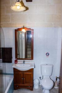 Kamar mandi di Ta Marija