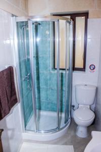 Kamar mandi di Ta Marija