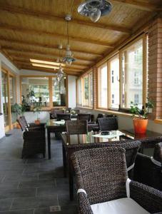 Reštaurácia alebo iné gastronomické zariadenie v ubytovaní Penzion Beryl