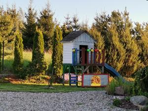 Detský kútik v ubytovaní Dom na mazurach, wieczory PANIEŃSKIE i KAWALERSKIE