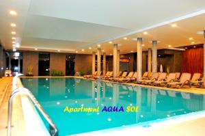 Bazén v ubytovaní Kołobrzeg, Aqua Sol Polanki Park, Strand 300 m, Schwimmbad, Fitness, Parkplatz, Terasse alebo v jeho blízkosti