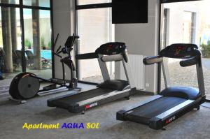 Posilňovňa alebo fitness centrum v ubytovaní Kołobrzeg, Aqua Sol Polanki Park, Strand 300 m, Schwimmbad, Fitness, Parkplatz, Terasse