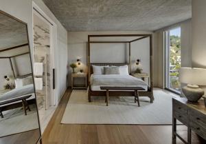 Postel nebo postele na pokoji v ubytování 1 Hotel West Hollywood