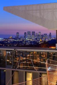 Nespecifikovaný výhled na destinaci Los Angeles nebo výhled na město při pohledu z hotelu