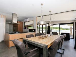 Kuchyň nebo kuchyňský kout v ubytování Beach house