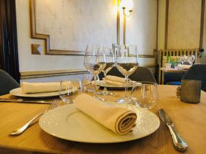 Afbeelding uit fotogalerij van Logis Hôtel Teyssier in Uzerche