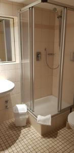 Koupelna v ubytování Hotel Weinbauer