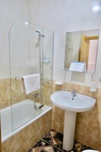Koupelna v ubytování Hostal Jaufil