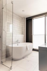 Bathroom sa Stuttgarter Tor - Apartments