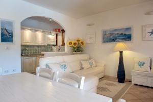 Galeriebild der Unterkunft Baragge Hill& Summer Pool in Palau + 10 Fotos