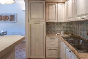 Galeriebild der Unterkunft Baragge Hill& Summer Pool in Palau