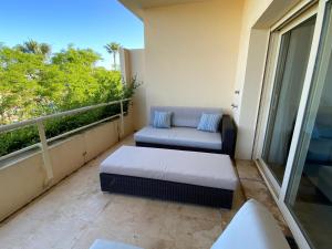 Posedenie v ubytovaní Luxury Apartment Penthouse in Sotogrande Paseo del Mar