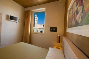 Gallery image of White House in Trani