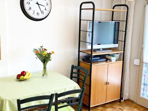 Kuchyňa alebo kuchynka v ubytovaní Sétány Apartman