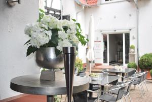 Fotografie z fotogalerie ubytování Hotel zum Rössel v destinaci Kandel
