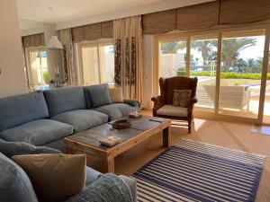Posedenie v ubytovaní Luxury Apartment Penthouse in Sotogrande Paseo del Mar