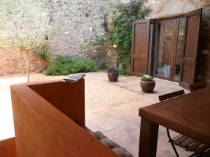 Patio lub wspólna przestrzeń na świeżym powietrzu w obiekcie MONELLS - CASA Rural - CAN FELIP