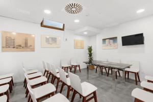 A television and/or entertainment centre at Hotel Principe Wellness&Spa