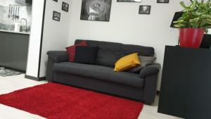A seating area at Virginia House 2