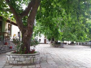 Fotografia z galérie ubytovania Marina Traditional Stonehouse v destinácii Afétai