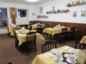 Restoran või mõni muu söögikoht majutusasutuses Penzion Alpský Dům