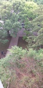 an overhead view of a garden with trees and a building at Apartman 4 - Studio Janja in Soko Banja