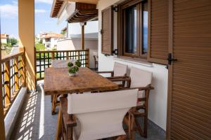 Μπαλκόνι ή βεράντα στο Sea View Apartment Grek Nea 3 +6 φωτογραφίες