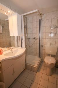 Koupelna v ubytování Hotel Charlott