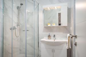 Koupelna v ubytování Luxury rooms Zadar old town