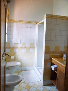 Ванна кімната в Pian del Pigro