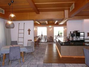 Restaurace v ubytování Gästeappartements Sonnenland