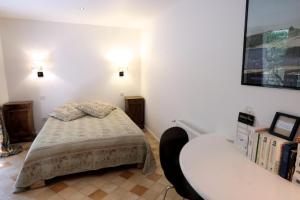 Cama o camas de una habitación en Le 3 Rue Grande