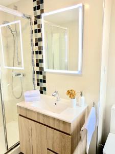 Koupelna v ubytování Apartamento Valdenoja Playa Sardinero