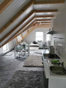مطبخ أو مطبخ صغير في Apartments Margaretenhof