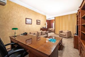 منطقة جلوس في The Regent Club Hotel