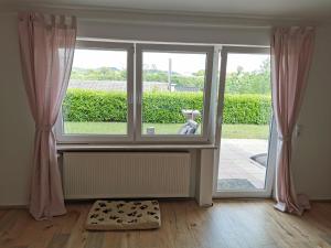 Gallery image of Gemütliche 90 qm Wohnung in Saarburg, zentral gelegen, Garten mit Aussicht, separater Eingang in Saarburg
