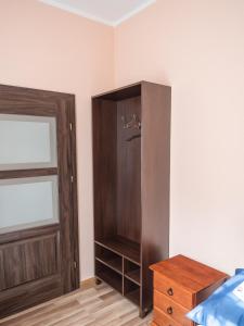 Posteľ alebo postele v izbe v ubytovaní Apartamenty na Cichej 5 a4
