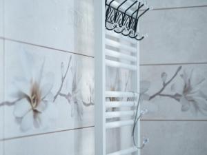 Kúpeľňa v ubytovaní Apartamenty na Cichej 5 a4 + 11 fotografií
