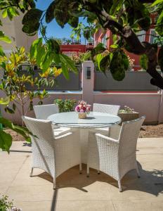 Fotografie z fotogalerie ubytování Ioannis Apartments v destinaci Tivat