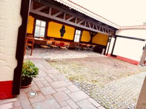 Budova, kde se hotel nachází