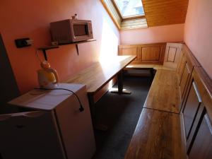 Kuchyň nebo kuchyňský kout v ubytování Pension U Mojmíra